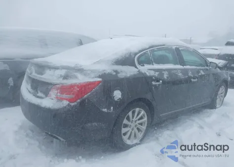 2014 Buick Lacrosse из США, поврежденный, VIN 1G4GA5G37EF126946